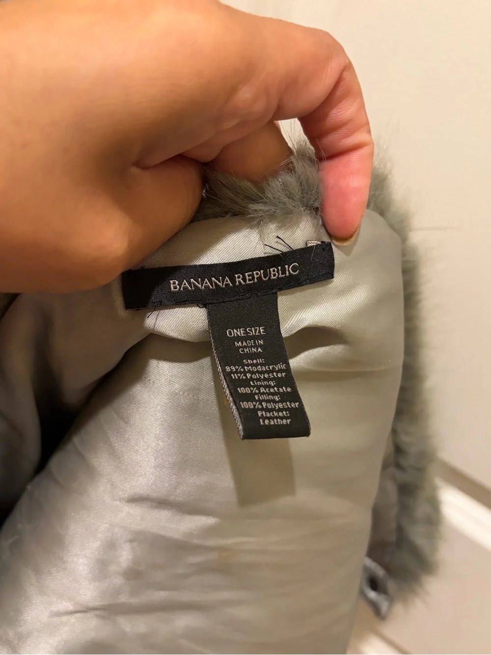 Banana Republic Gray Faux Fur wrap